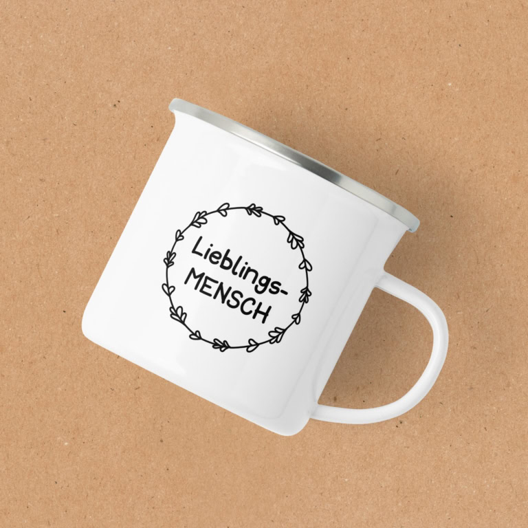 15141008-produkt-v3 Emailletasse Lieblingsmensch - Kranz